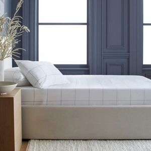 NWT! Quince Organic Cotton Percale Windowpane Fitted Sheet Set! King (925)
